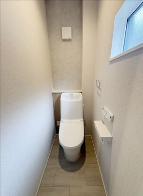 �F�{���F�{�s����K�J�c2���ڂ̒��È�ˌ��Ẵg�C��