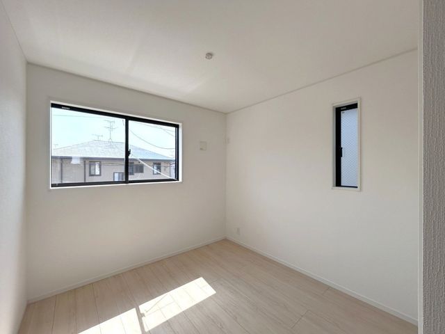 �F�{���F�{�s���掭�A���� �̐V�z��ˌ��Ă̂��̑�����