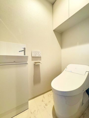 �����������s������䑊�c3���ڂ̒��Ã}���V�����̃g�C��