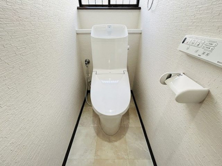 �����������s���救����6���ڂ̒��È�ˌ��Ẵg�C��
