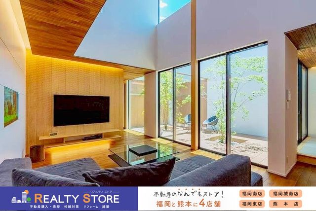 �������}����s�厚�� �̒��È�ˌ��Ẵ��r���O