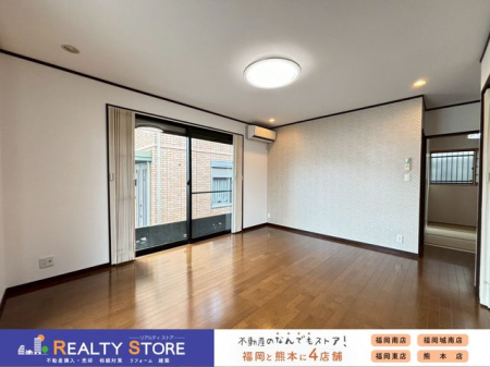 �������߉ϐ�s�Гꐼ1���ڂ̒��È�ˌ��Ẵ��r���O