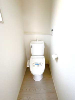 �F�{���F�{�s����˓�3���ڂ̐V�z��ˌ��Ă̂��̑�����