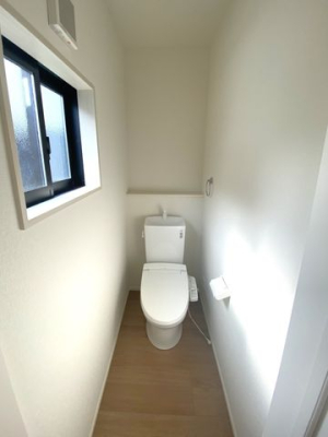 �F�{���F�{�s���扺�]��1���ڂ̐V�z��ˌ��Ă̂��̑�����