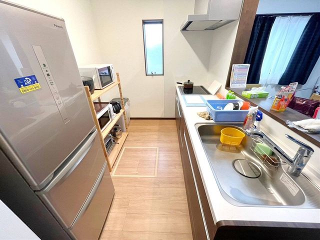�F�{����v��S�b�����厚�Ō� �̒��È�ˌ��ẴL�b�`��