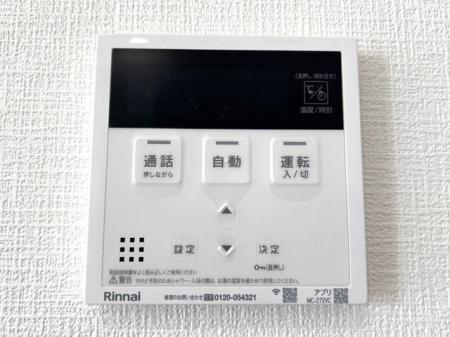 �F�{���F�{�s����ԗ�6���ڂ̐V�z��ˌ��Ă̂��̑�����