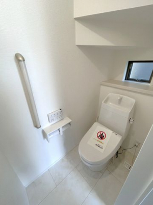 �F�{���F�{�s����c2���ڂ̐V�z��ˌ��Ẵg�C��
