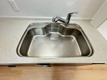 �����������s������ԍ�3���ڂ̒��Ã}���V�����̂��̑�����