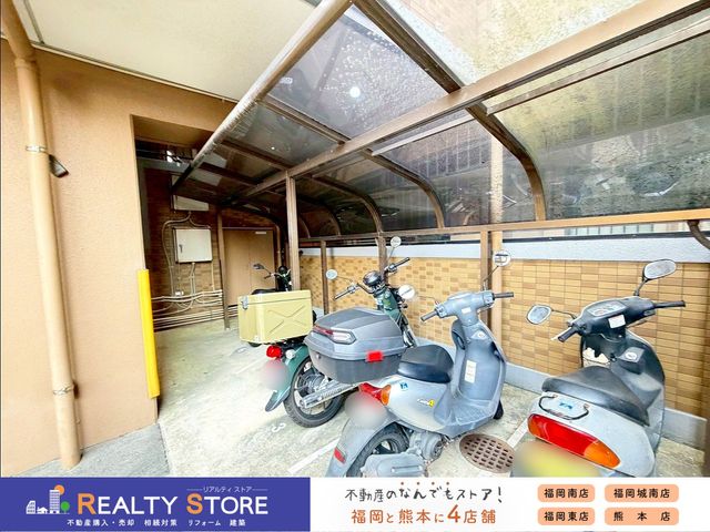 �����������s������t3���ڂ̒��Ã}���V�����̂��̑�